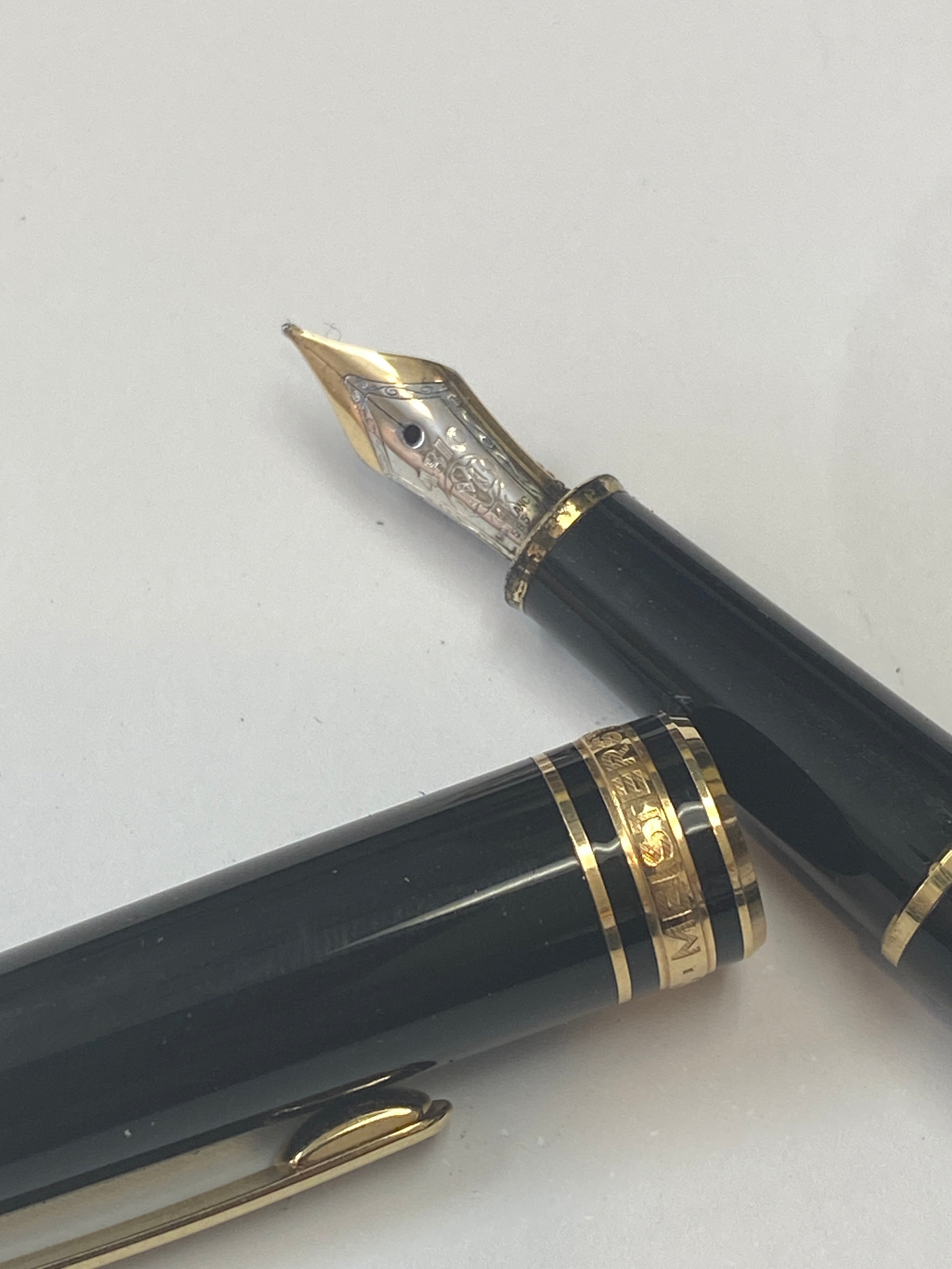 Vintage montblanc fountain on sale pen